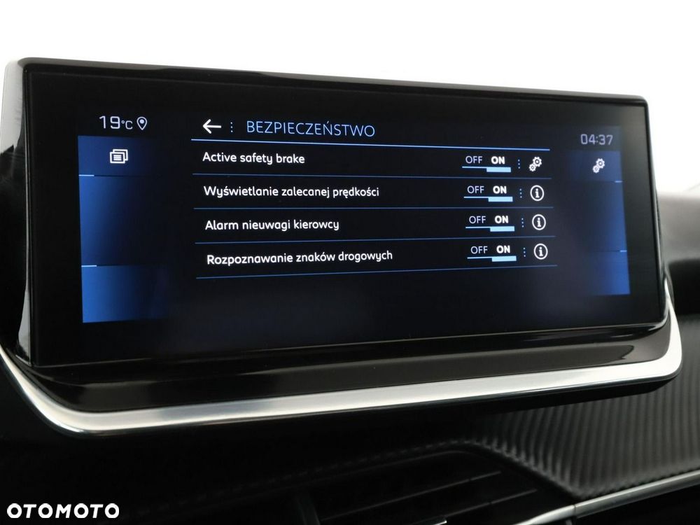 Peugeot 2008 PureTech 130 Allure - 26