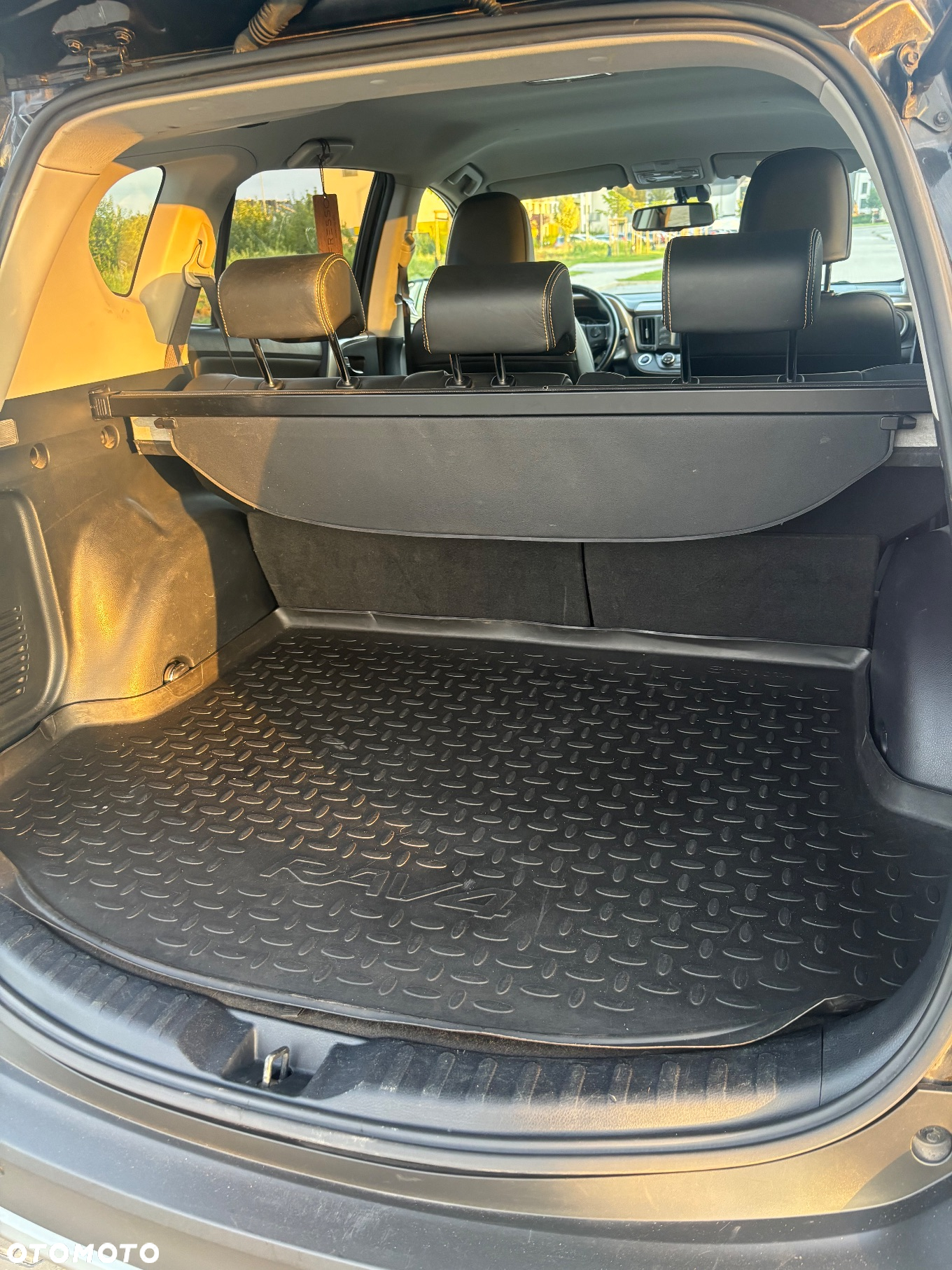 Toyota RAV4 2.0 D-4D Premium 4x2 - 12