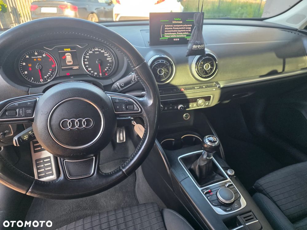 Audi A3 3-drzwiowe 1.4 TFSI Ambition - 22
