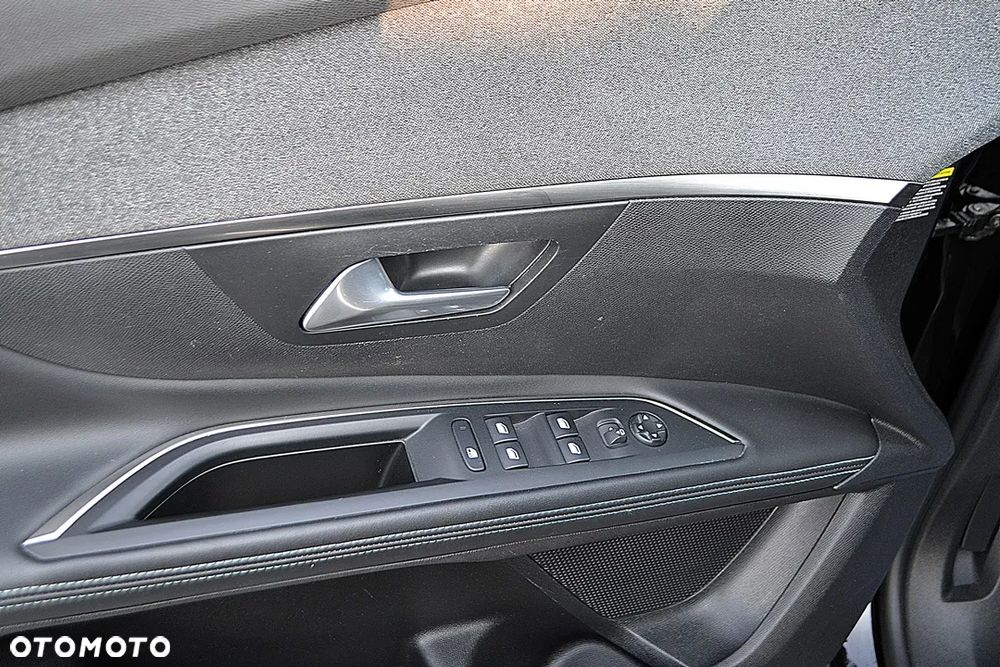 Peugeot 5008 BlueHDi 180 EAT8 Allure Pack - 14