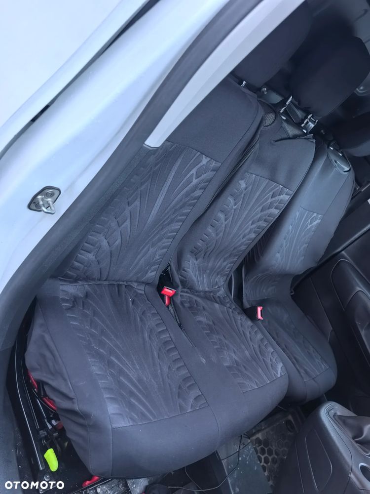 Opel Combo - 11
