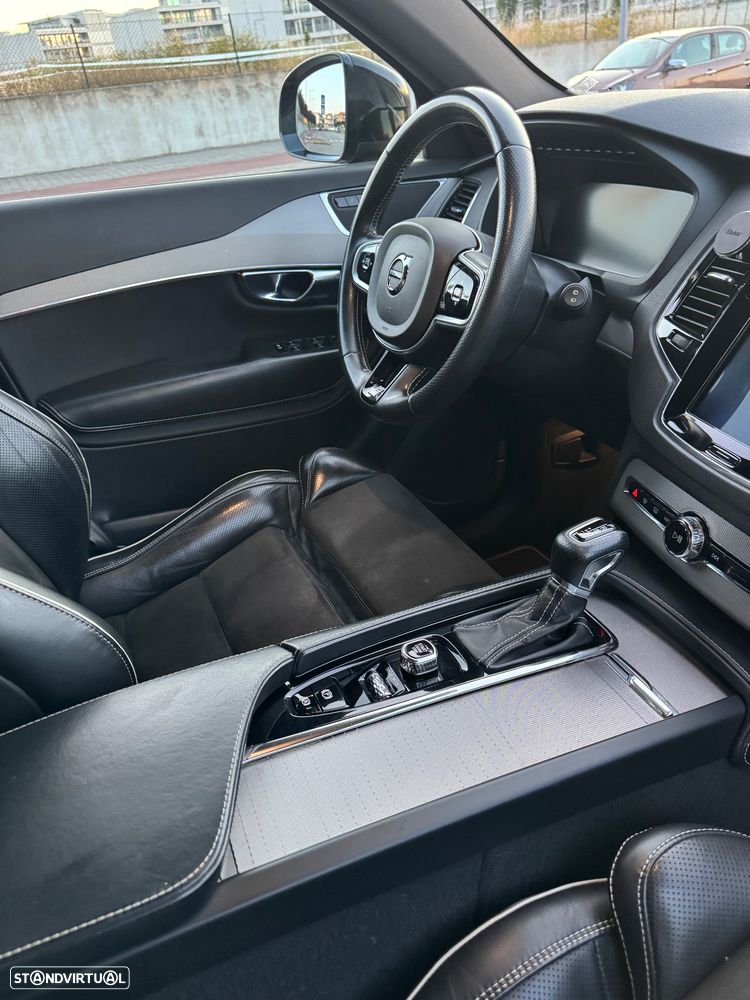 Volvo XC 90 2.0 D4 R-Design - 26