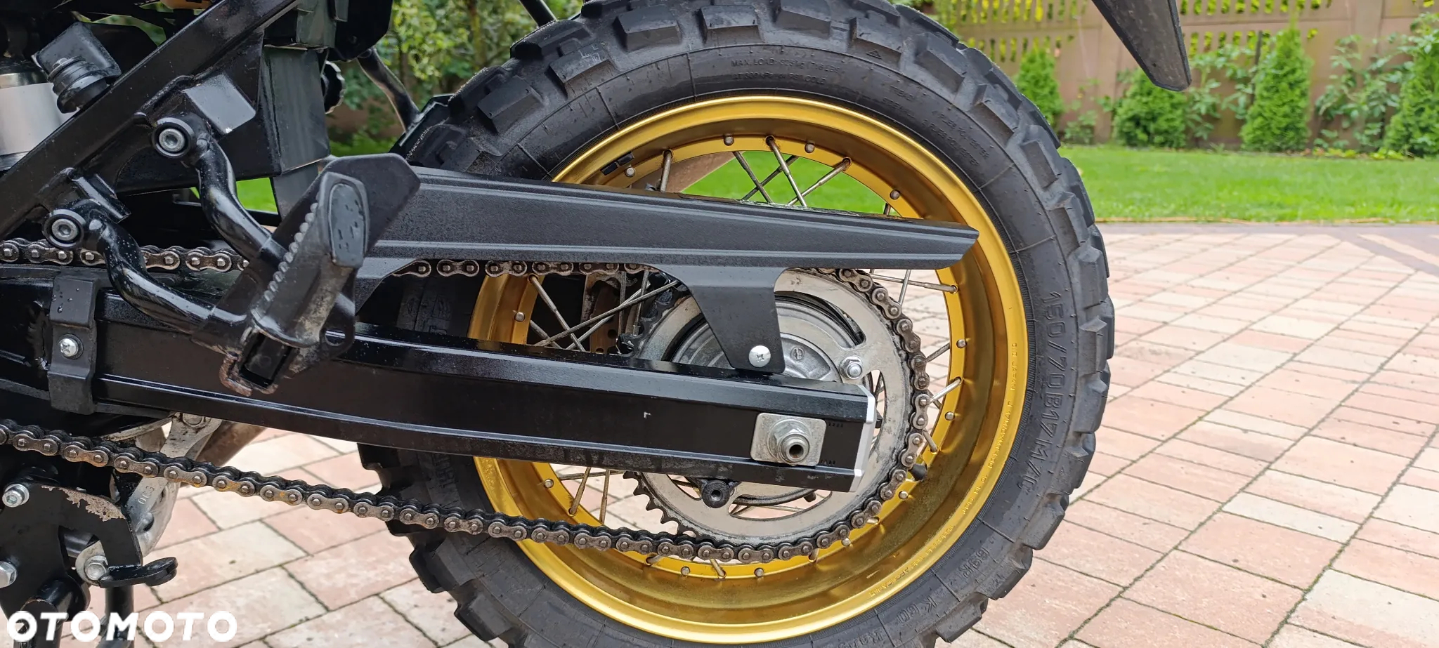 Suzuki V-STROM - 31