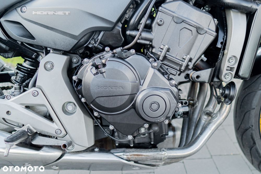 Honda CB - 15