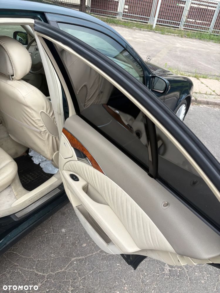Mercedes-Benz Klasa E 280 Elegance - 31