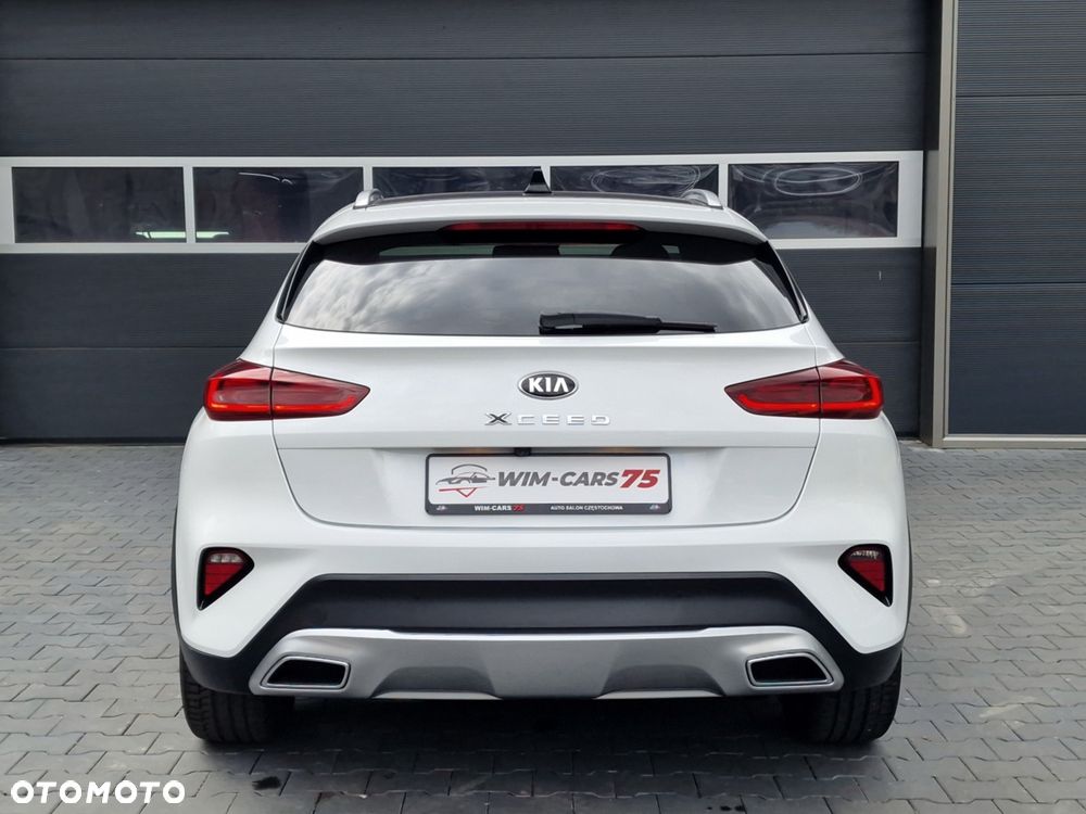 Kia XCeed 1.6 CRDi mHEV Prestige Line DCT - 11