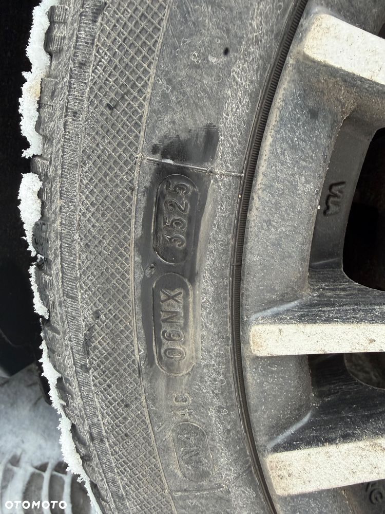 Volkswagen Passat 1.8 TSI Comfortline DSG - 40