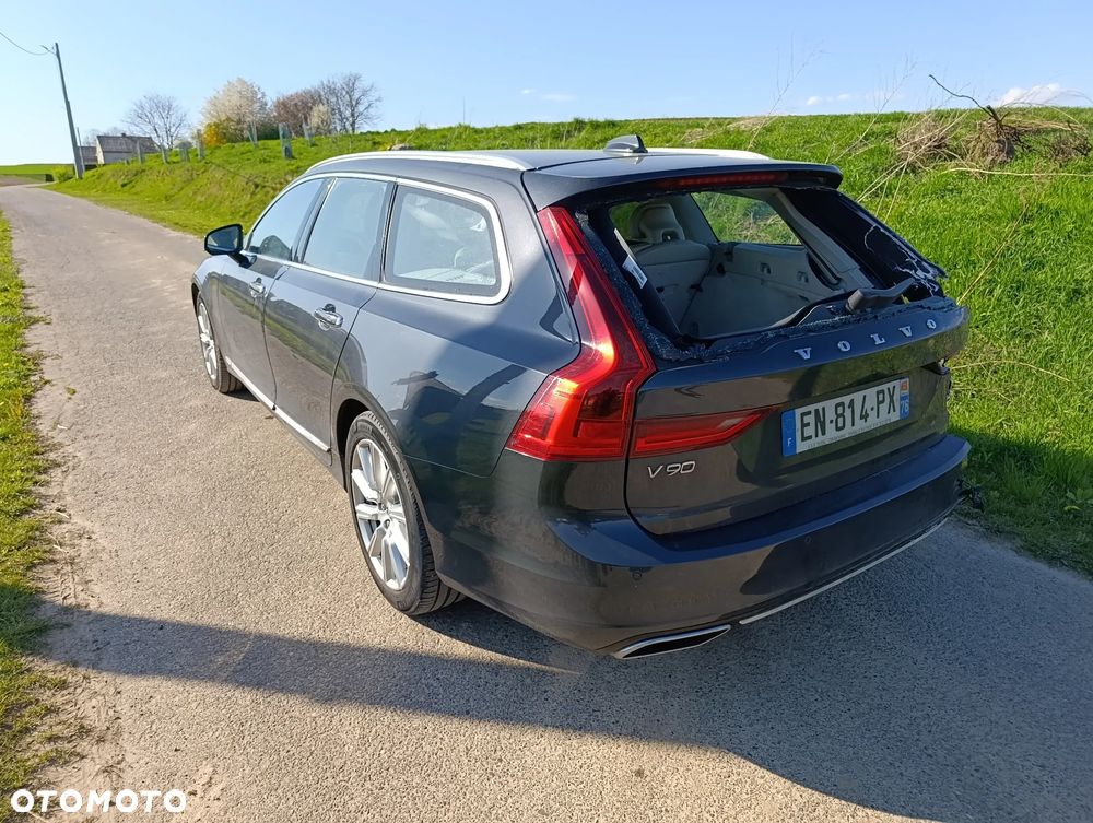 Volvo V90 - 7