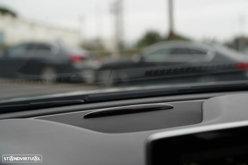 Mercedes-Benz A 180 d AMG Line - 12