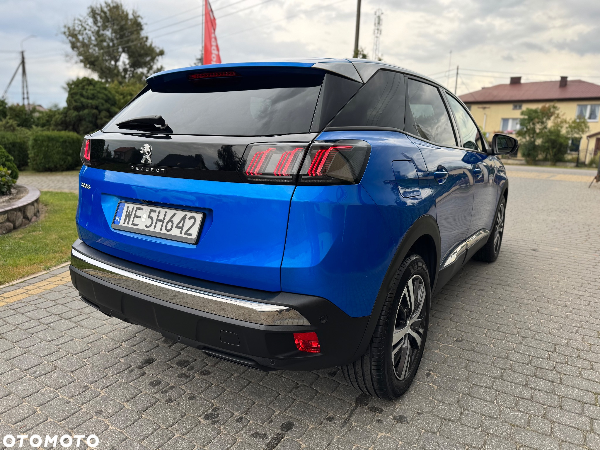 Peugeot 3008 1.5 BlueHDi Allure S&S EAT8 - 7