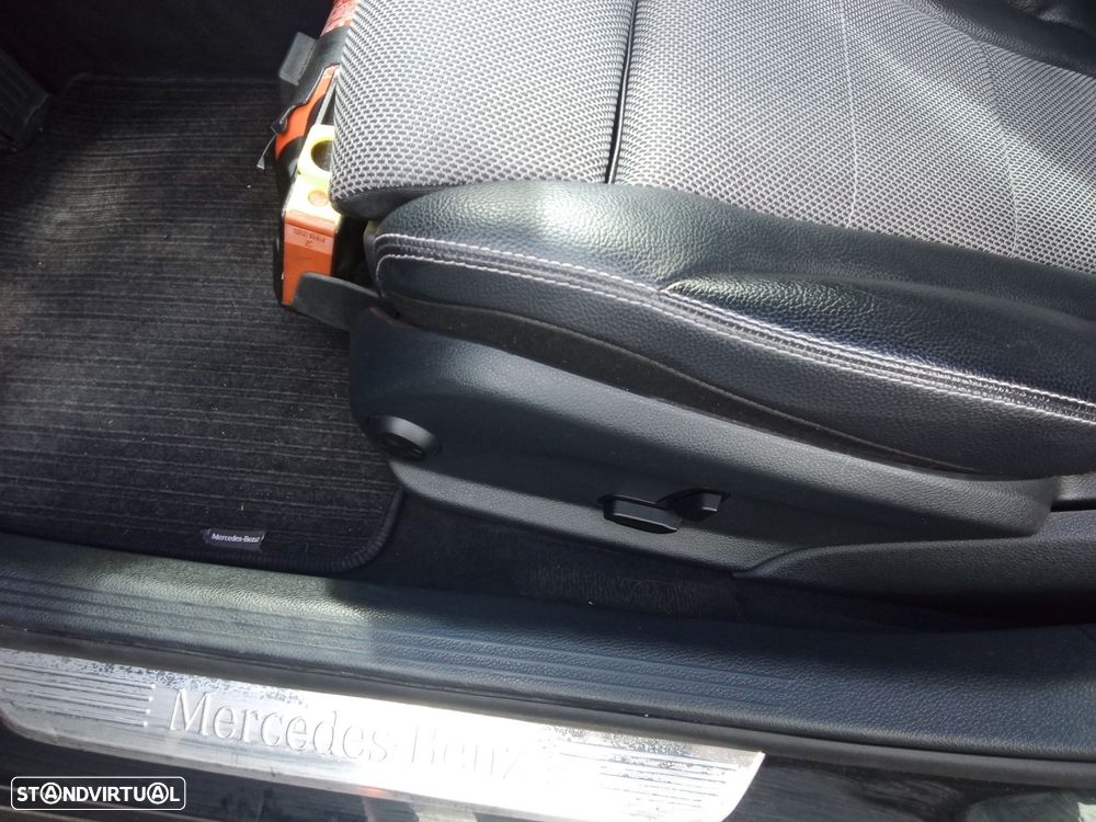 Mercedes-Benz C 200 BlueTEC AMG Line - 24