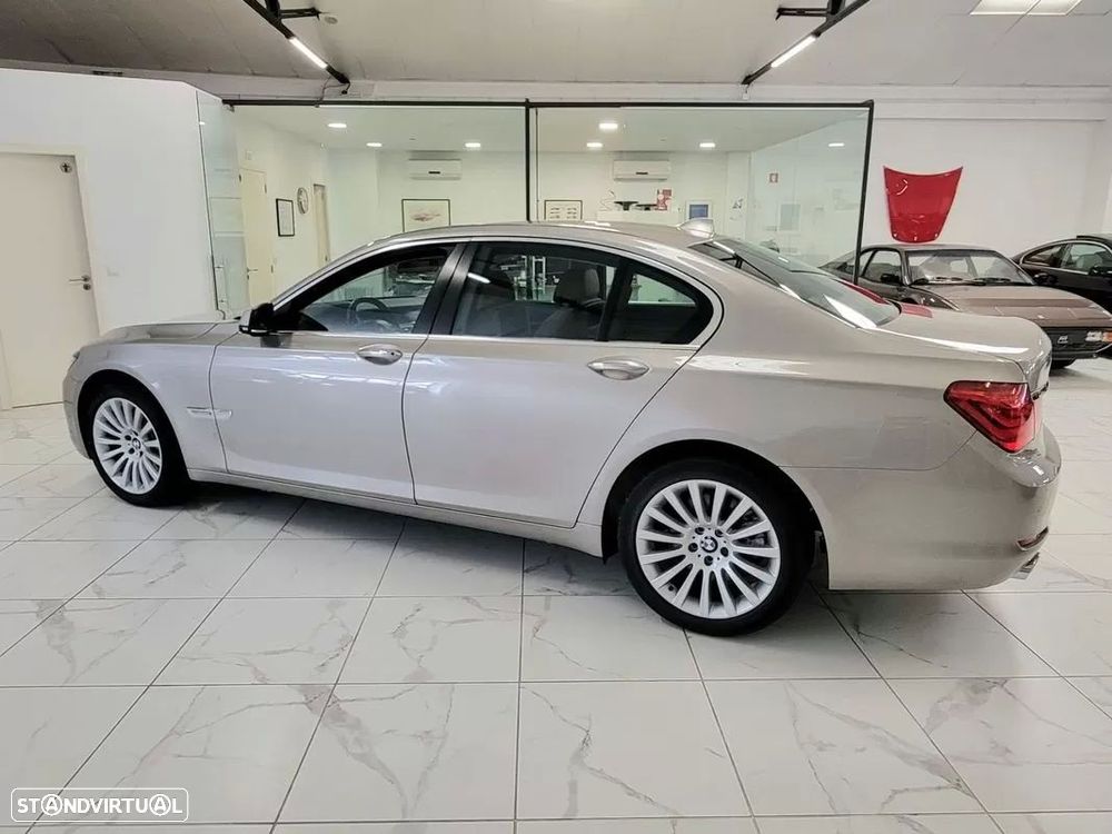 BMW 730 d - 11