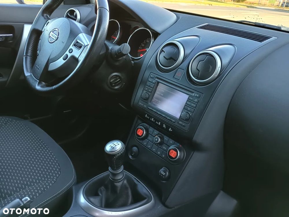 Nissan Qashqai 2.0 Acenta - 16