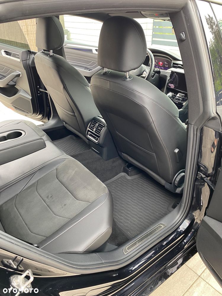 Volkswagen Arteon 2.0 TDI SCR 4Motion DSG R-Line - 16