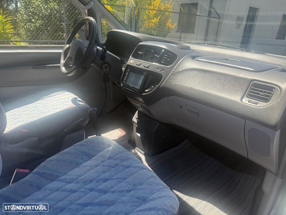 Mitsubishi Space Gear 2.5 TD GLX - 15