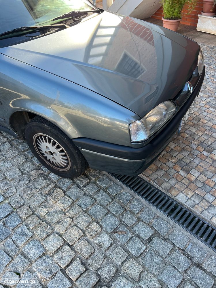 Renault 19 1.4 RT - 3