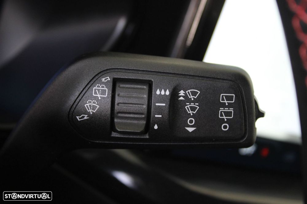 Ford Focus SW 1.5 TDCi EcoBlue ST-Line - 39