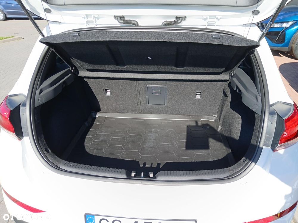 Hyundai i30 1.5 T-GDI 48V Smart DCT - 17