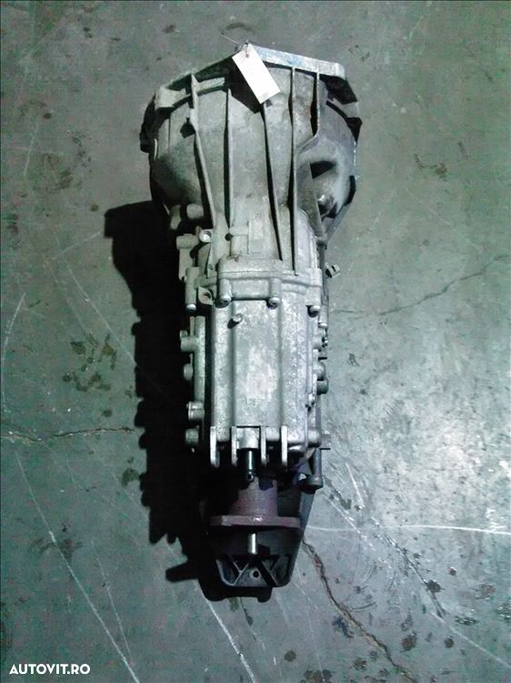 cutie viteze 2.0d bmw seria 5 e60 an fabr. 2009 - 1