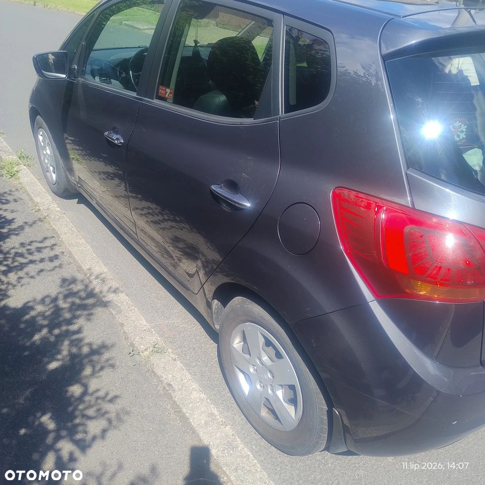 Kia Venga 1.6 M - 8