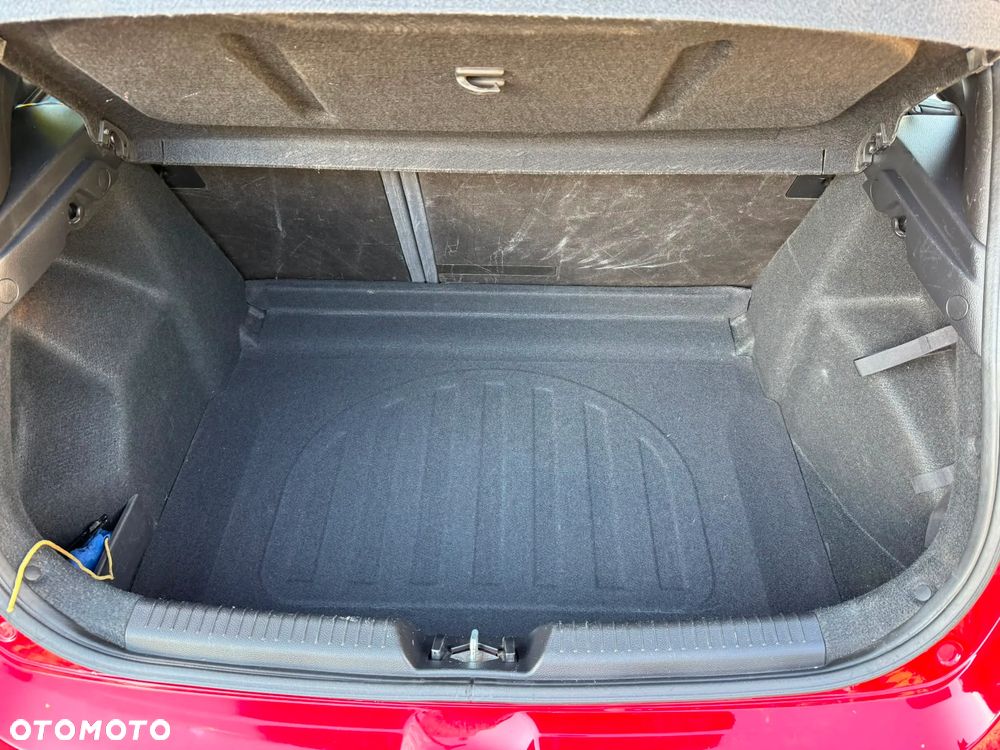 Hyundai i30 - 33