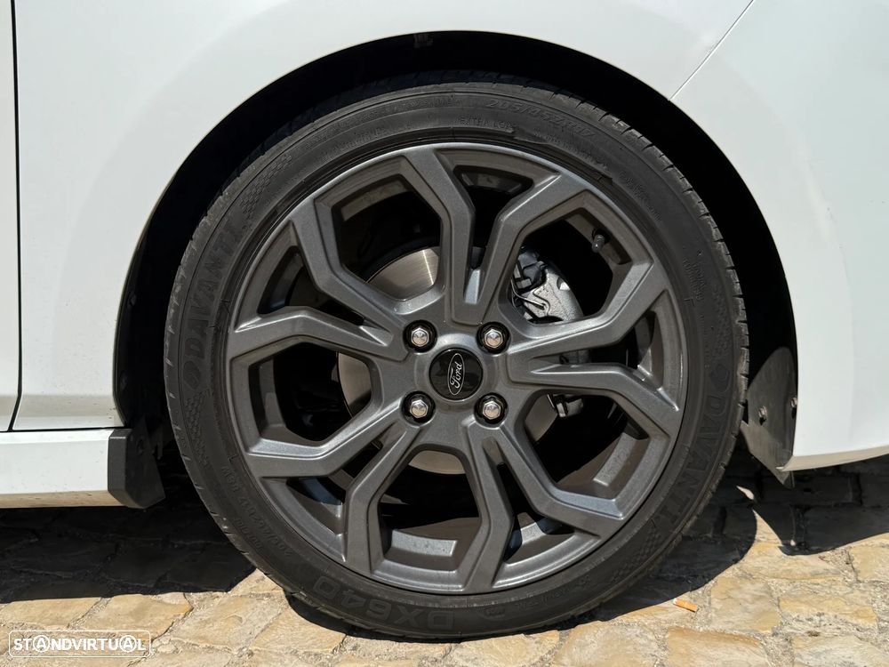 Ford Fiesta 1.0 EcoBoost ST-Line - 10