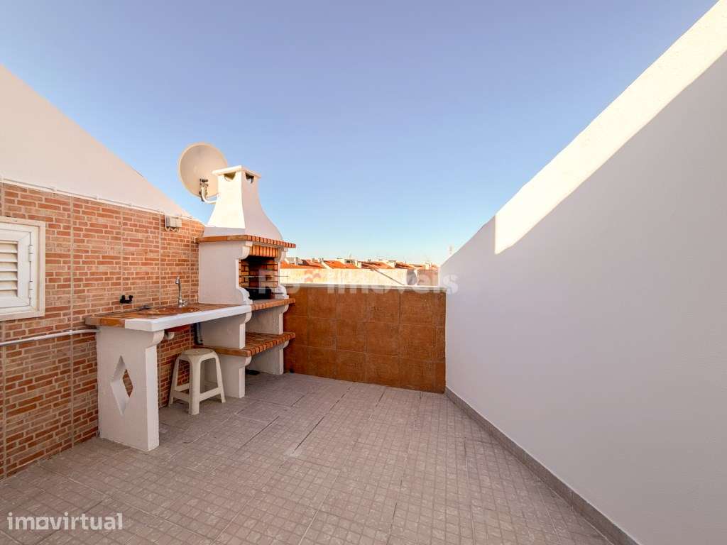 Apartamento T3+3 Duplex com terraço e garagem, no Entroncamento - Grande imagem: 4/42