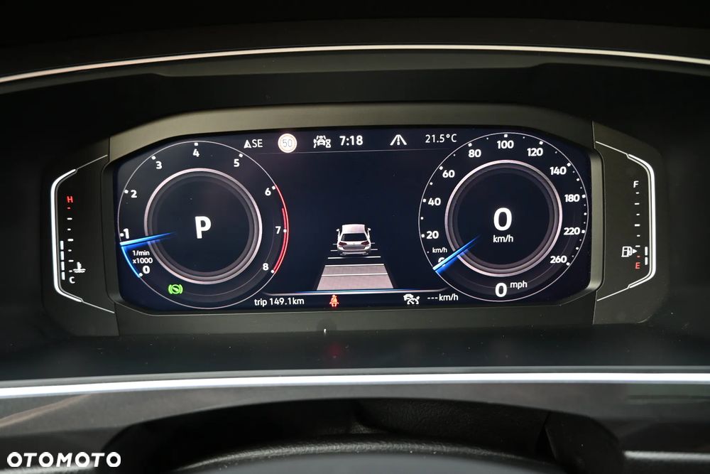 Volkswagen Tiguan Allspace - 17