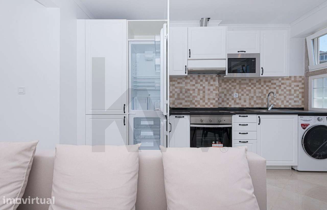 Apartamento T1 para arrendamento, mobilado e equipado, em prédio com e - Grande imagem: 5/24