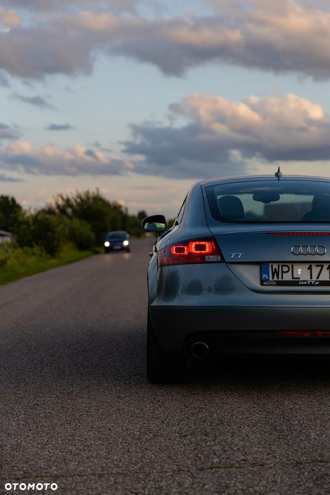 Audi TT Coupé 3.2 Quattro DSG - 6