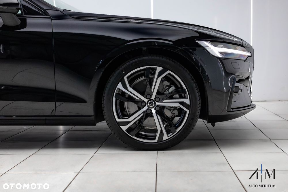 Volvo S60 B5 B AWD Ultimate Dark - 8