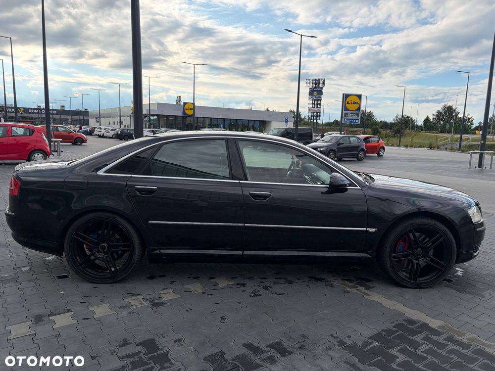 Audi A8 - 9