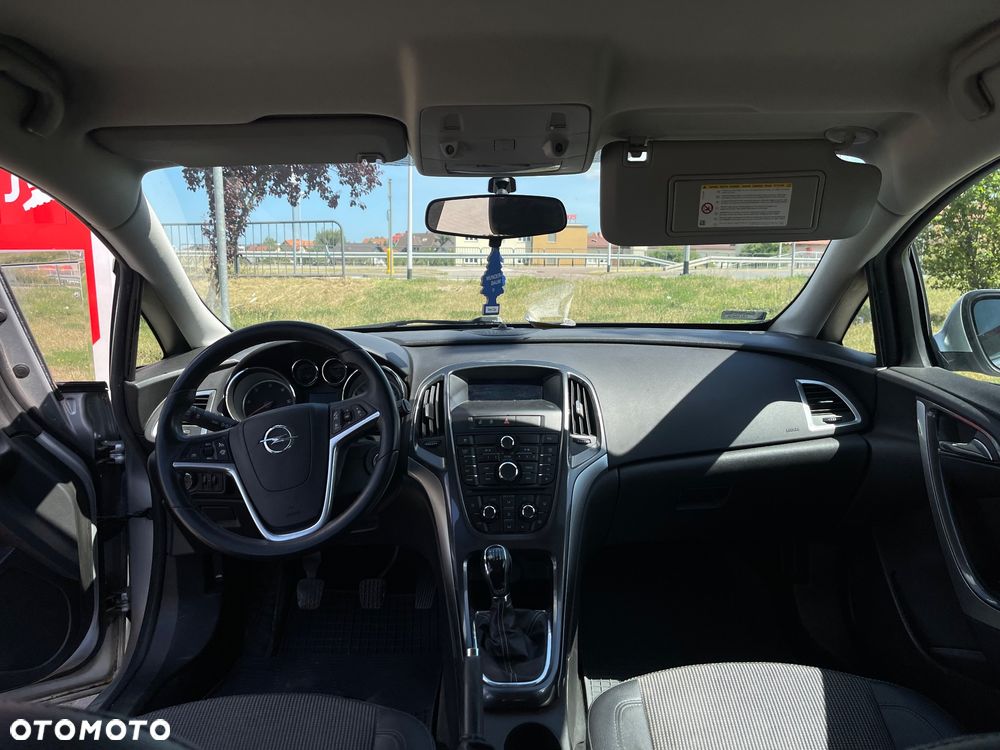 Opel Astra 1.7 CDTI Cosmo - 6