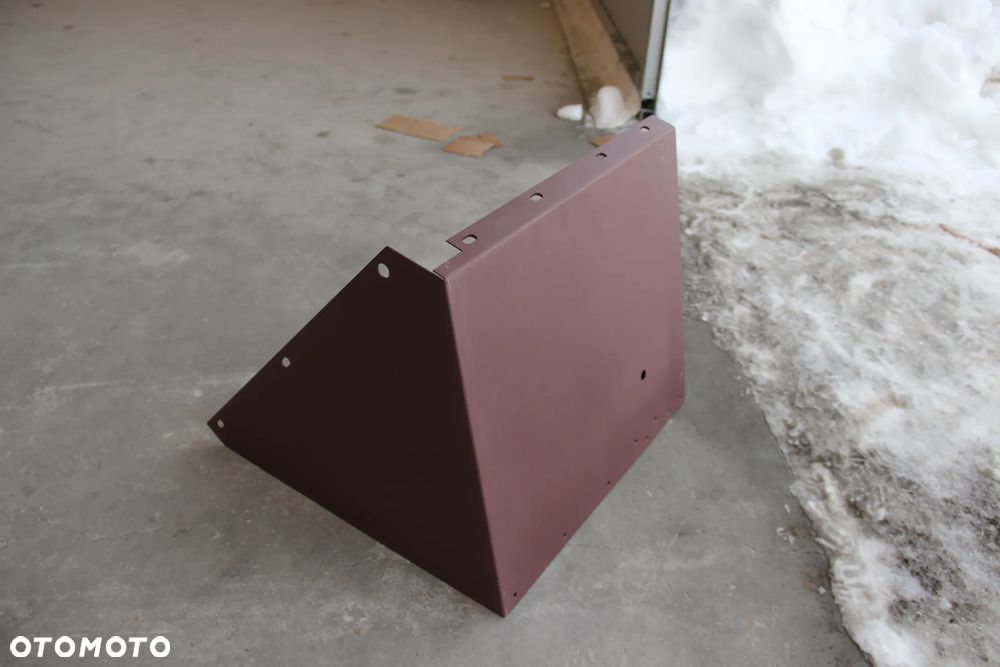 Płaszcz tylnego błotnika stary typ ursus C-385 kpl metalowe - 3