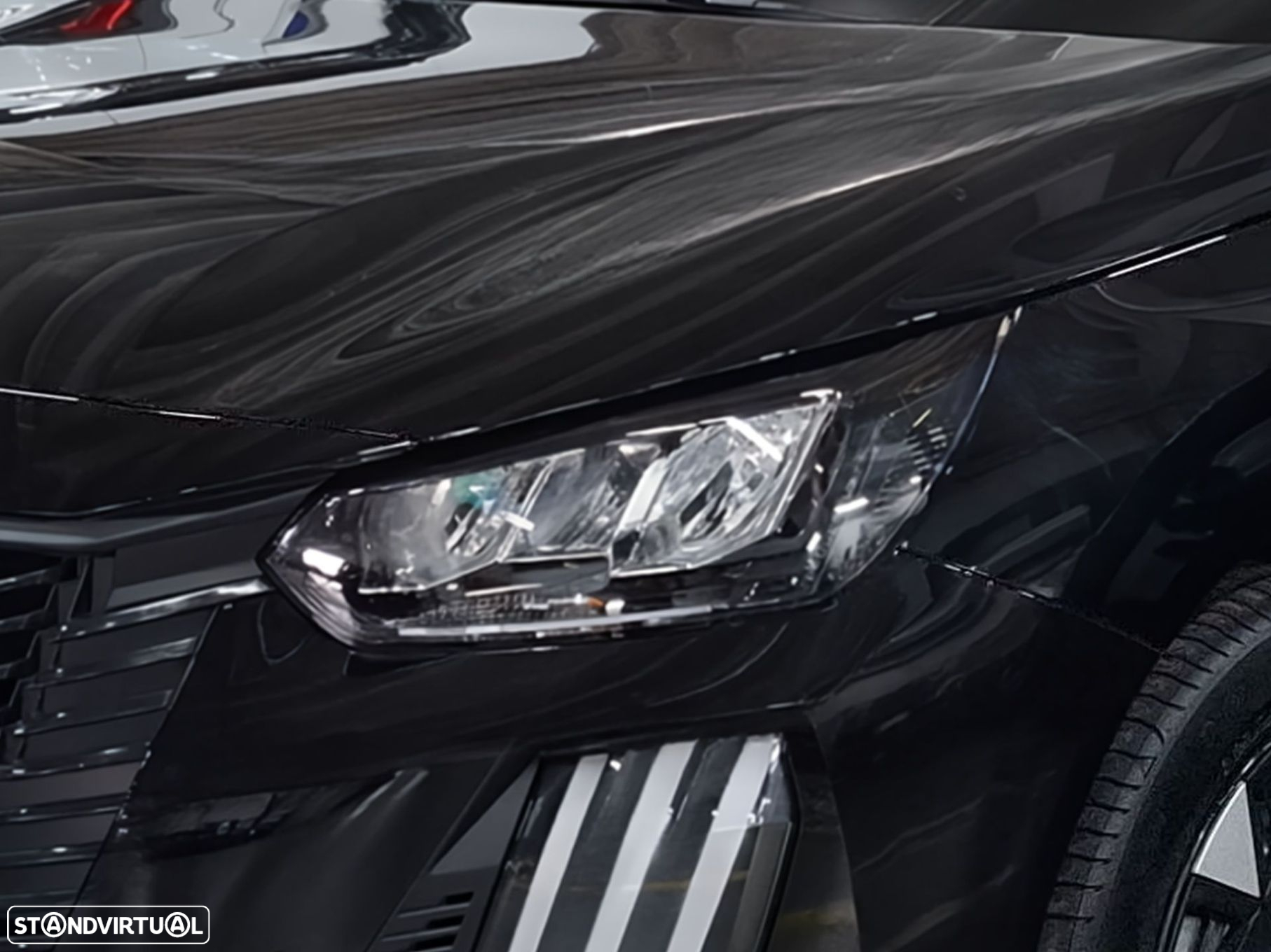 Peugeot 208 - 3