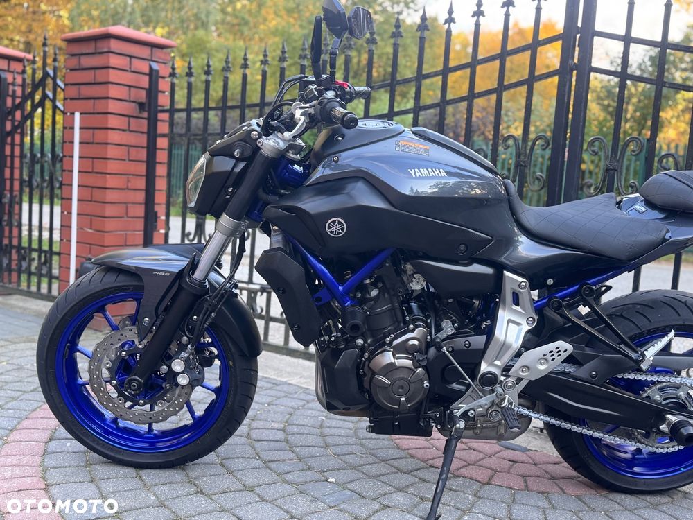 Yamaha MT - 19