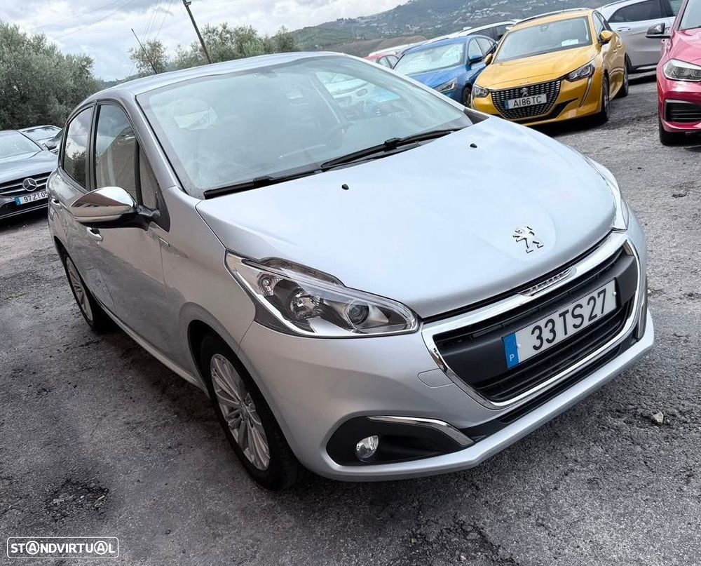 Peugeot 208 1.6 BlueHDi Style - 3