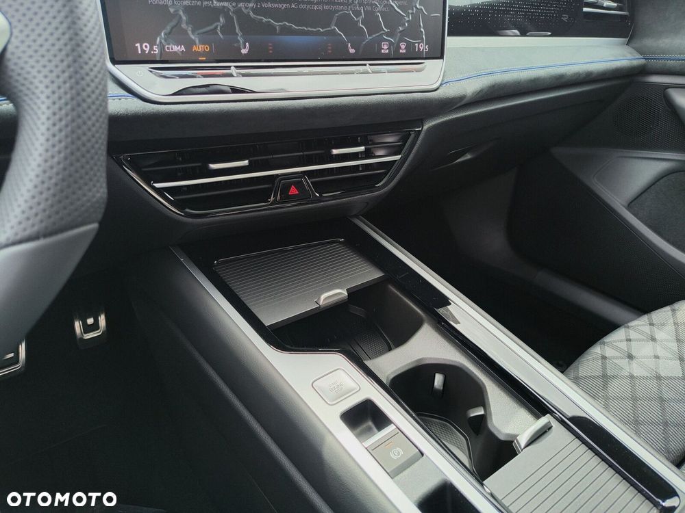 Volkswagen Passat Variant - 16