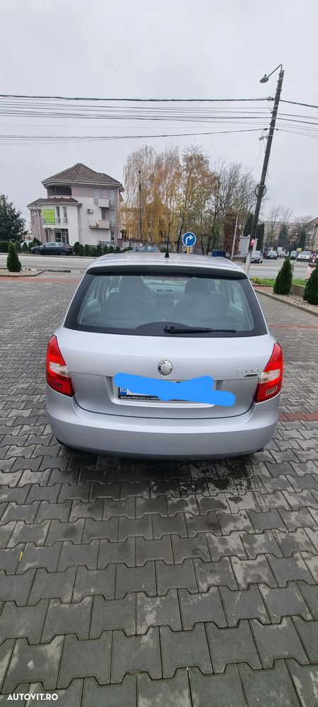 Skoda Fabia 1.2 HTP - 2