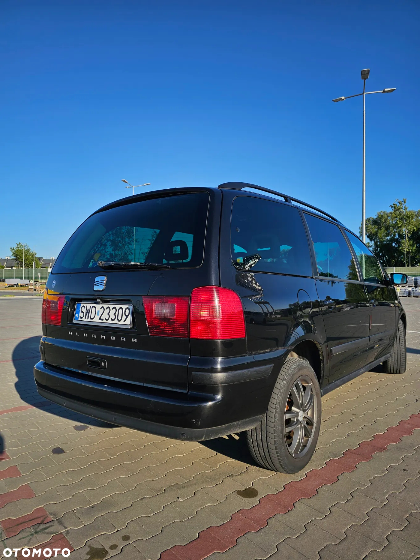 Seat Alhambra 2.0 TDI Style - 4
