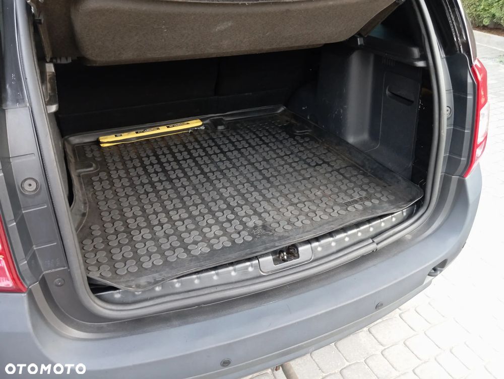 Dacia Duster 1.6 Laureate - 30