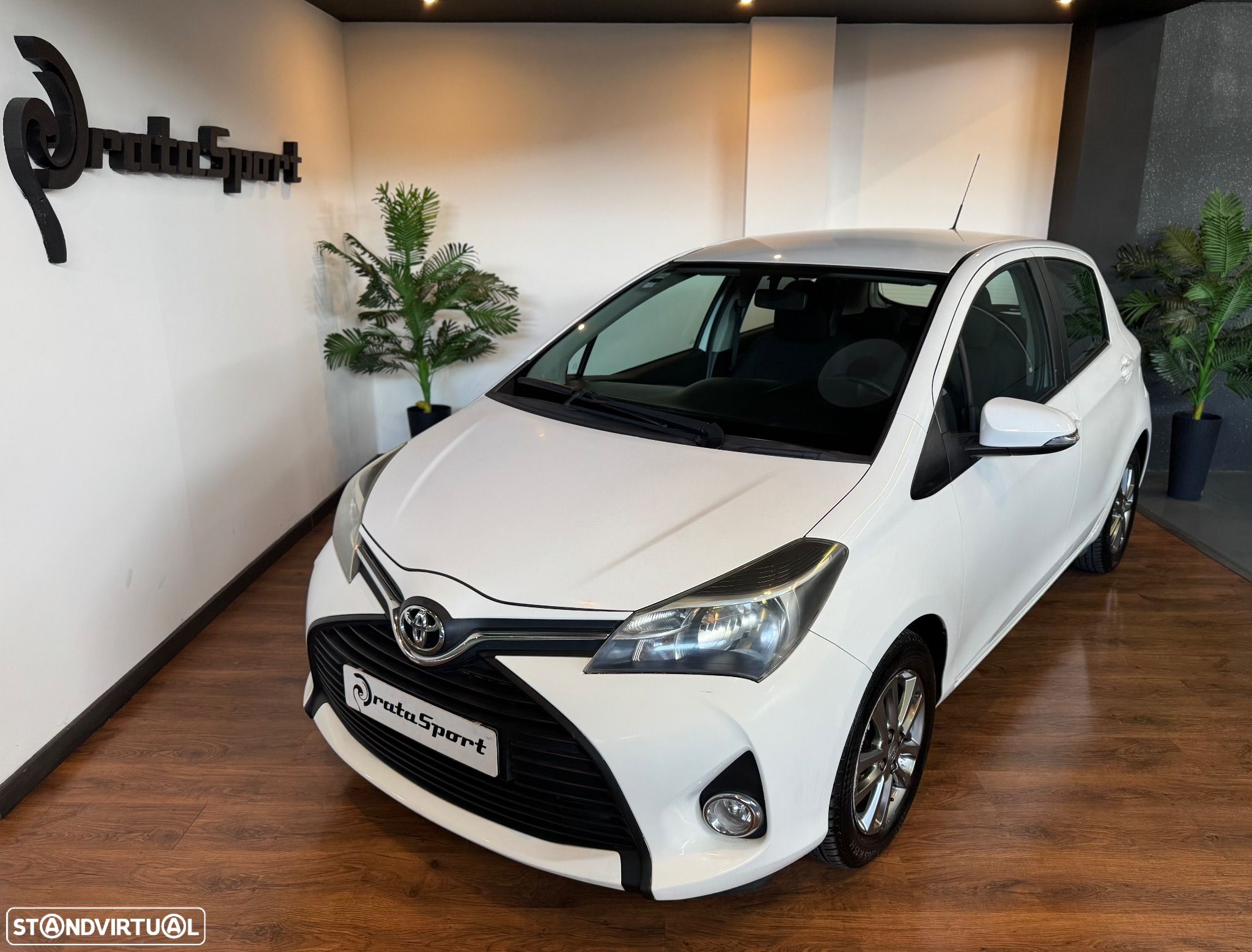 Toyota Yaris 1.0 VVT-i Comfort - 1