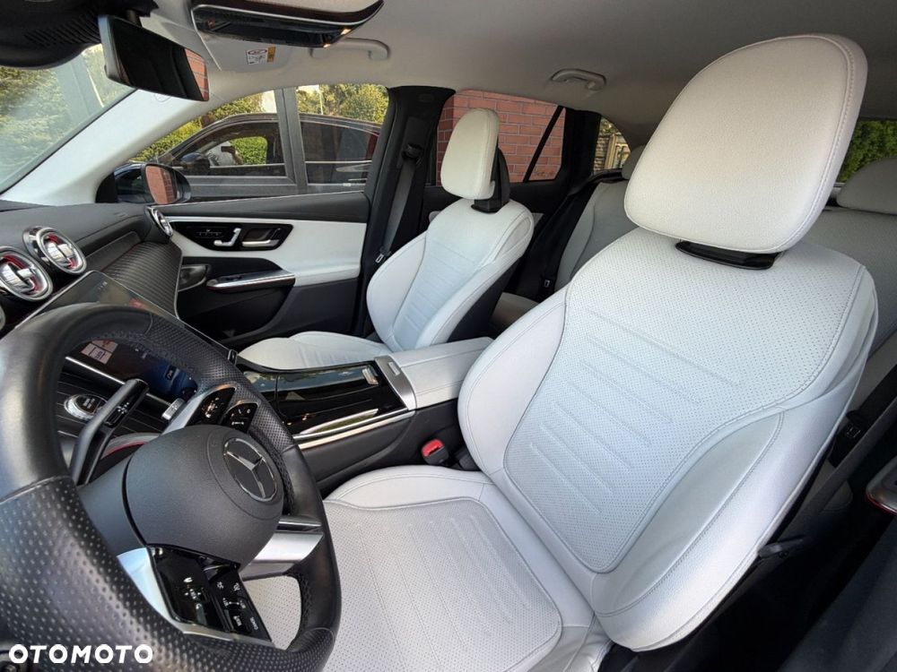 Mercedes-Benz GLC 220 d 4Matic 9G-TRONIC Avantgarde Advanced - 26