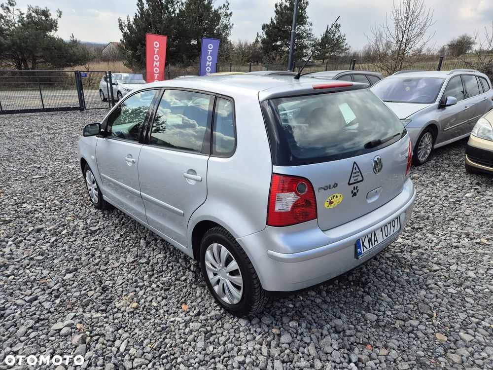 Volkswagen Polo 1.4 16V Sportline - 8