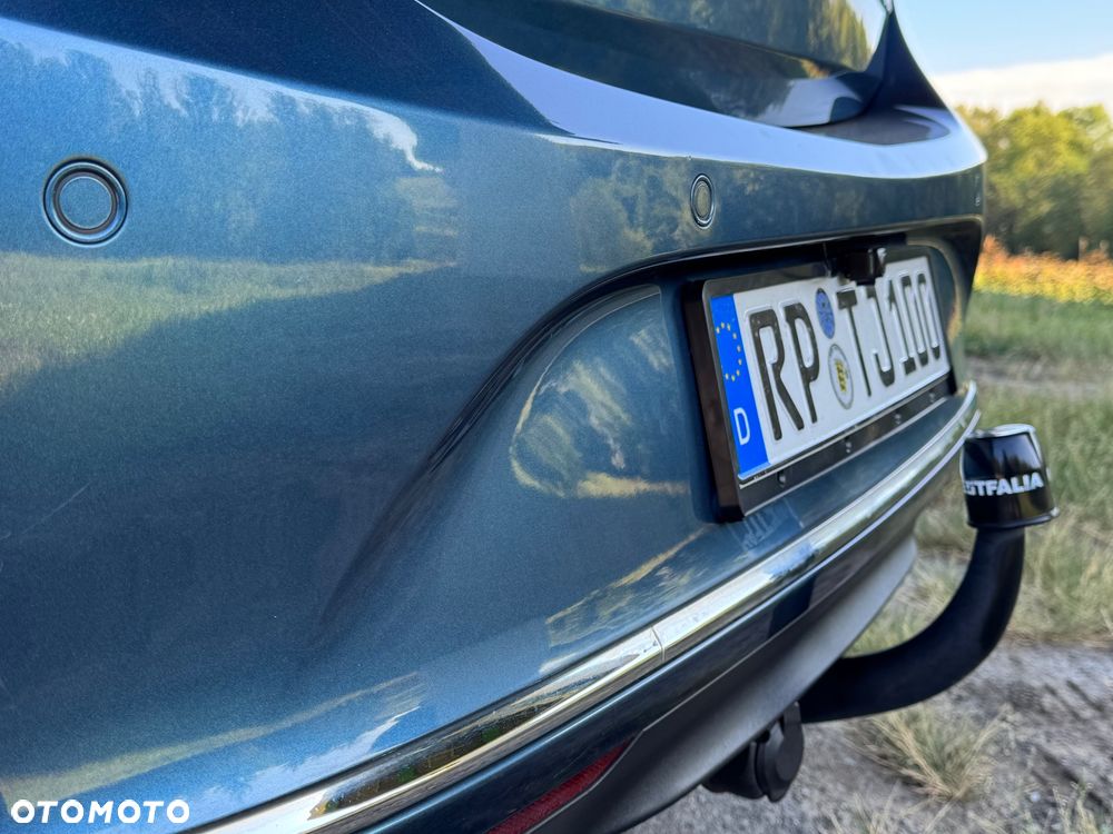 Opel Astra - 37