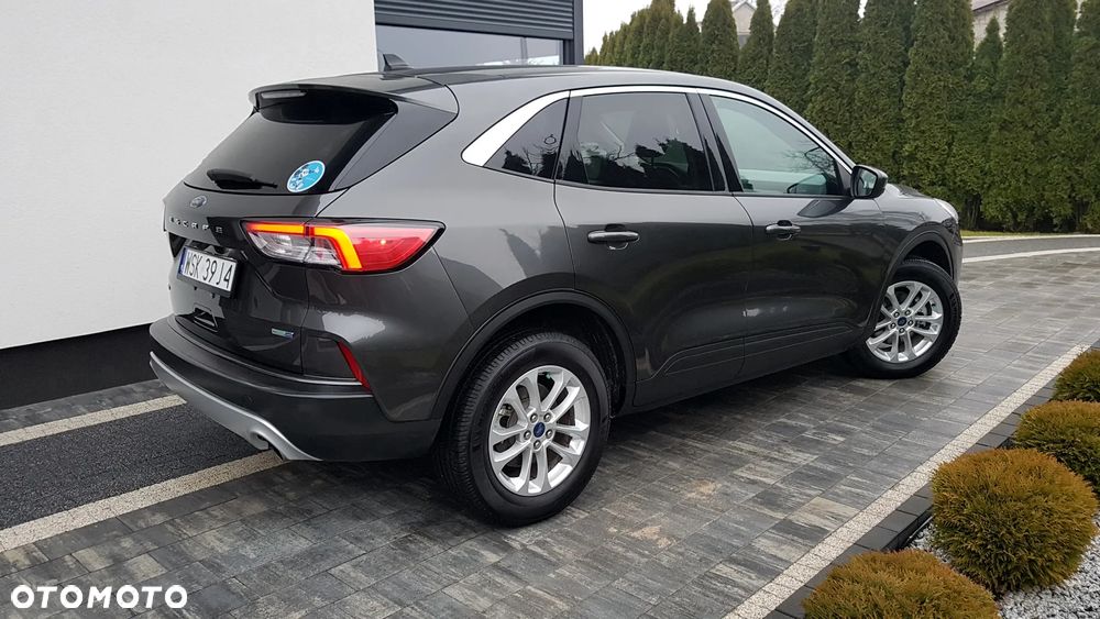 Ford Kuga - 12