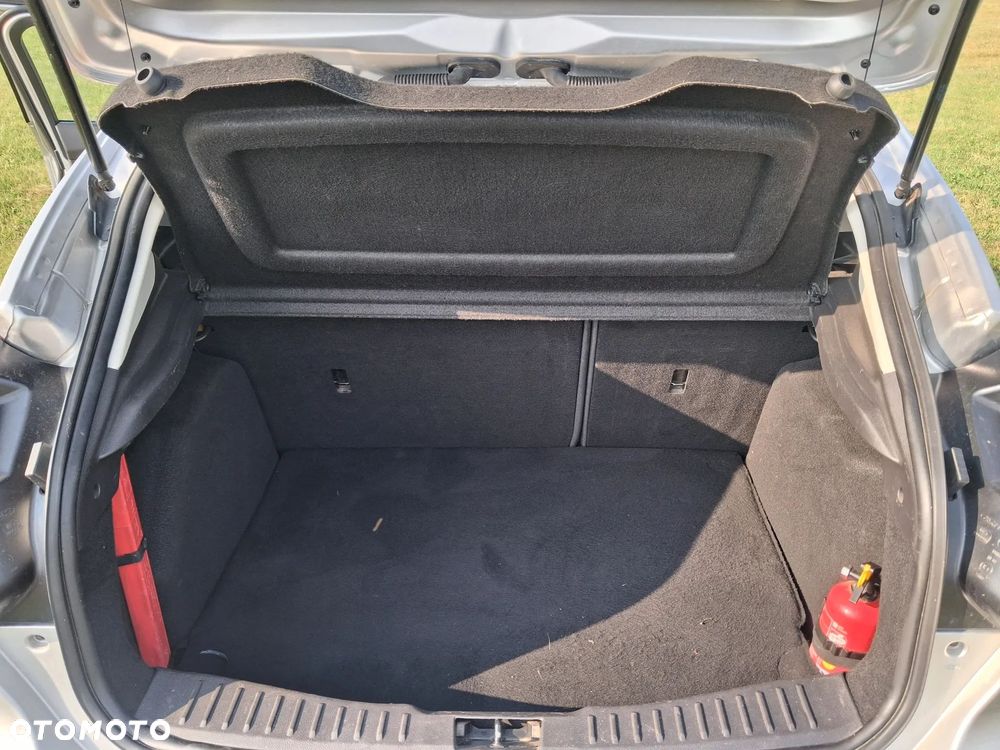 Ford Focus 1.6 EcoBoost Edition - 11