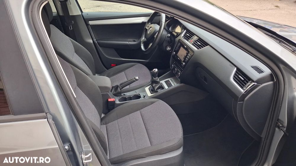 SKODA Octavia 2013 — imagine 7