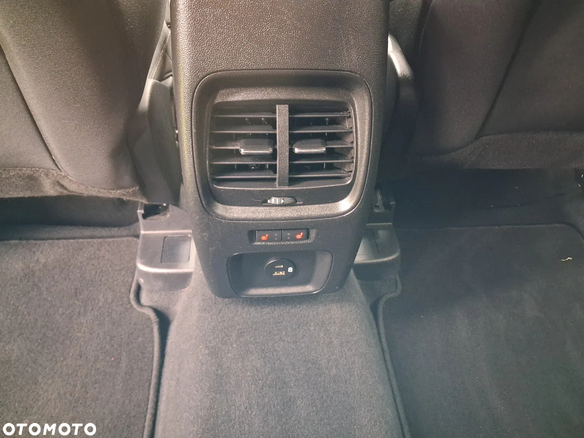 Ford Kuga 1.5 EcoBlue FWD Titanium - 12