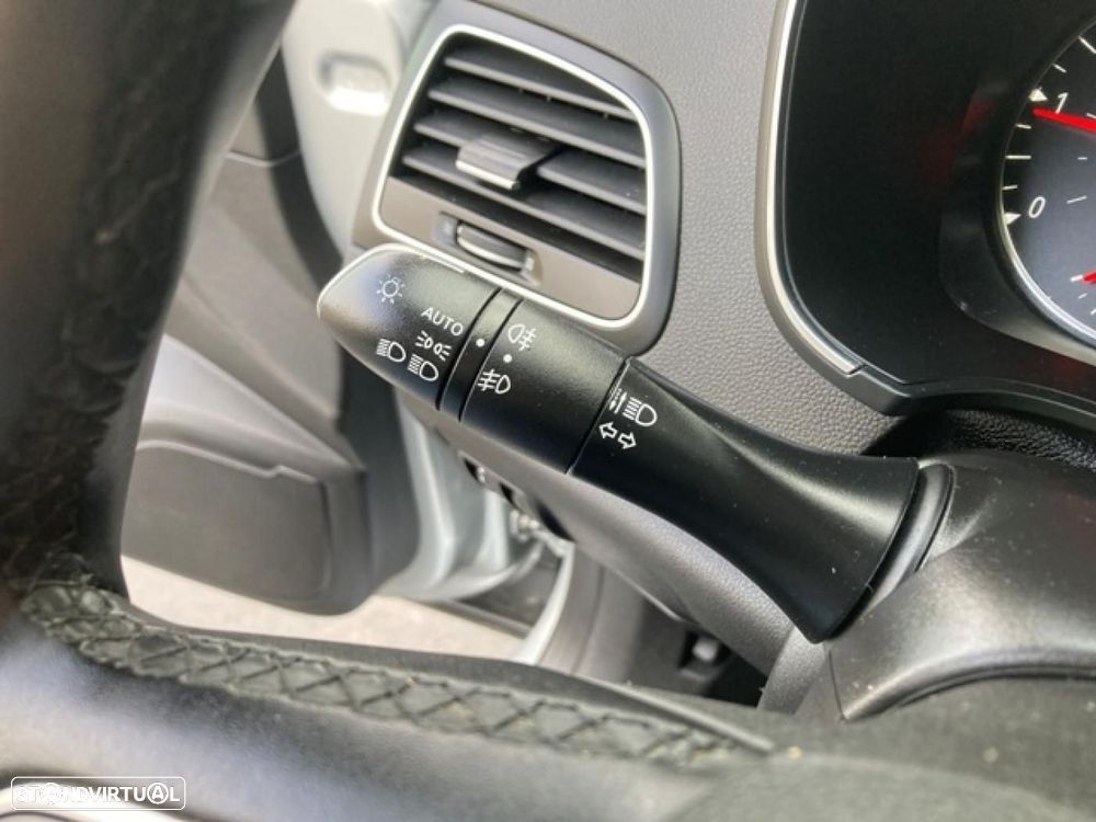 Renault Mégane 1.5 Blue dCi Limited - 21